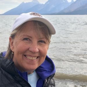 Meet your Posher, Cindy